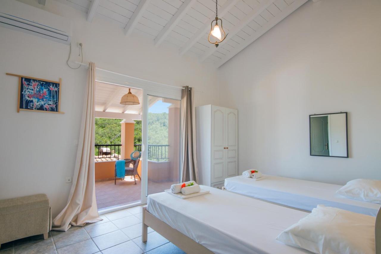 Odyssey Villas Kassiopi Exterior foto