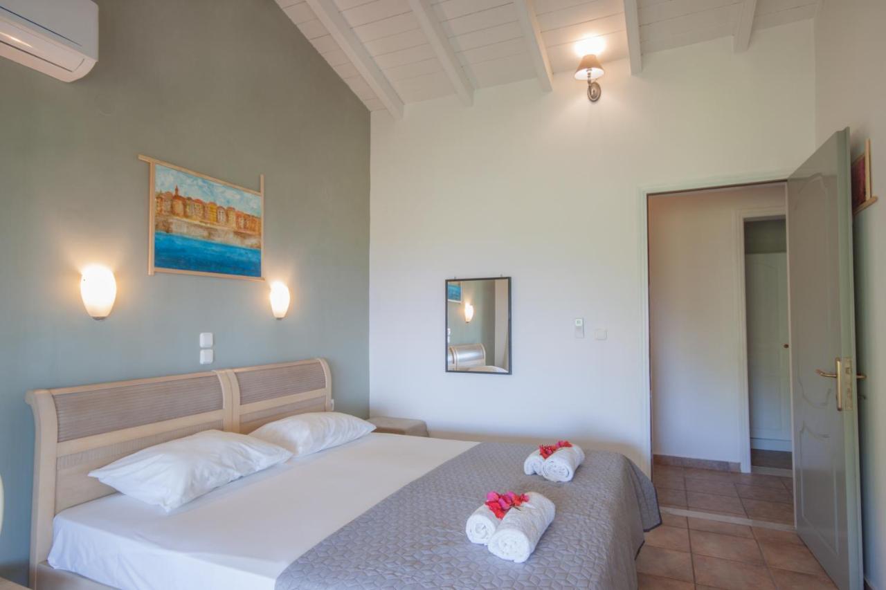 Odyssey Villas Kassiopi Exterior foto